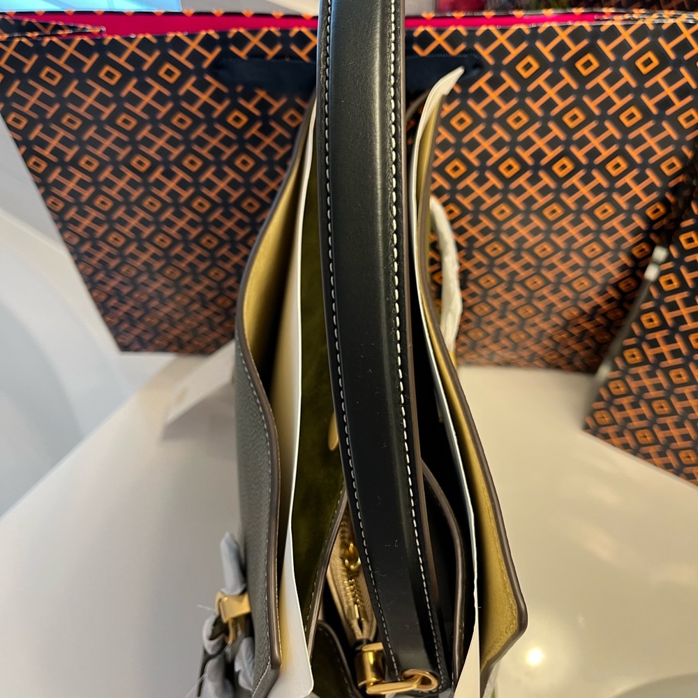 Tory Burch Lee Radziwill Pebbled Grain Double Handbag (Satchel) - Picture 7 of 15